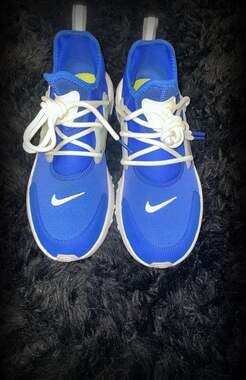 youth Nike Presto React Hyper Royal Blue/White AV2605-401